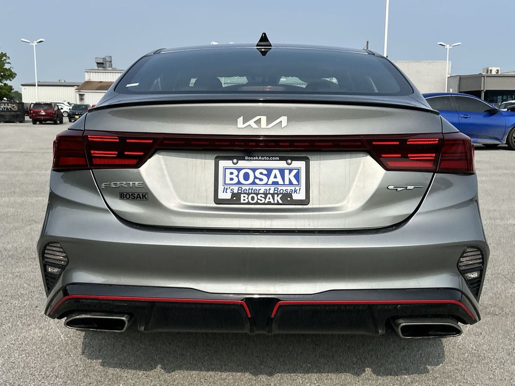 2022 Kia Forte GT photo 29