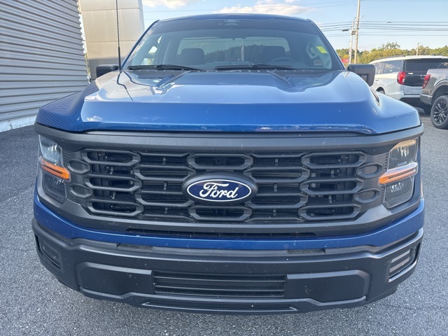 2025 Ford F-150 XL photo 2