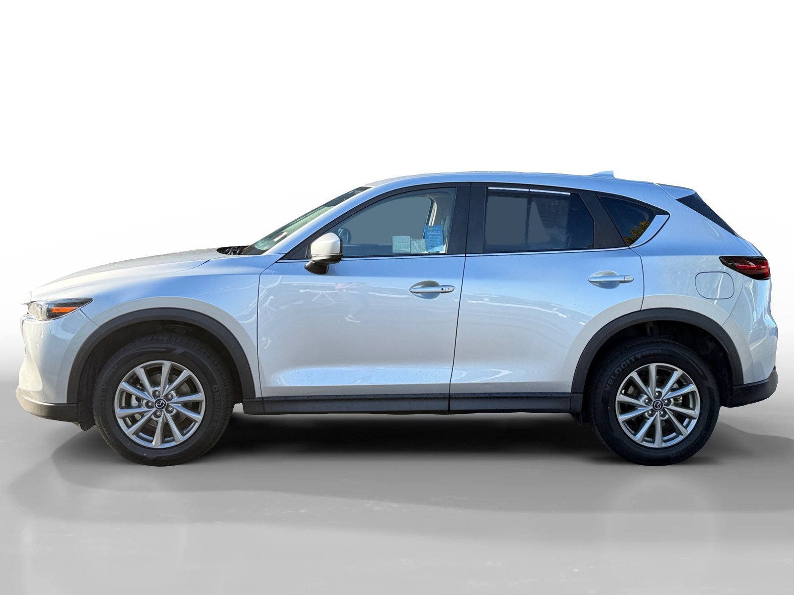 2023 Mazda CX-5 2.5 S Preferred photo 2