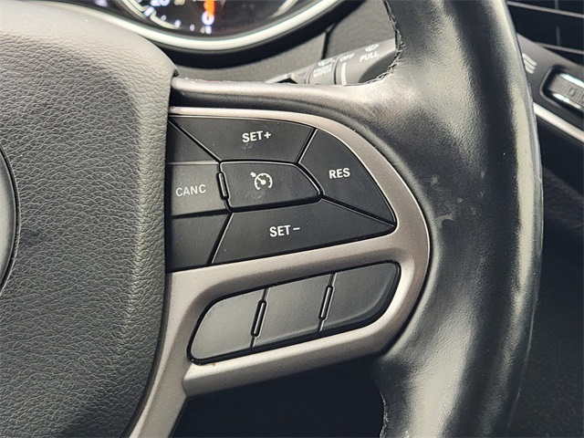 2021 Jeep Cherokee Latitude Lux photo 30