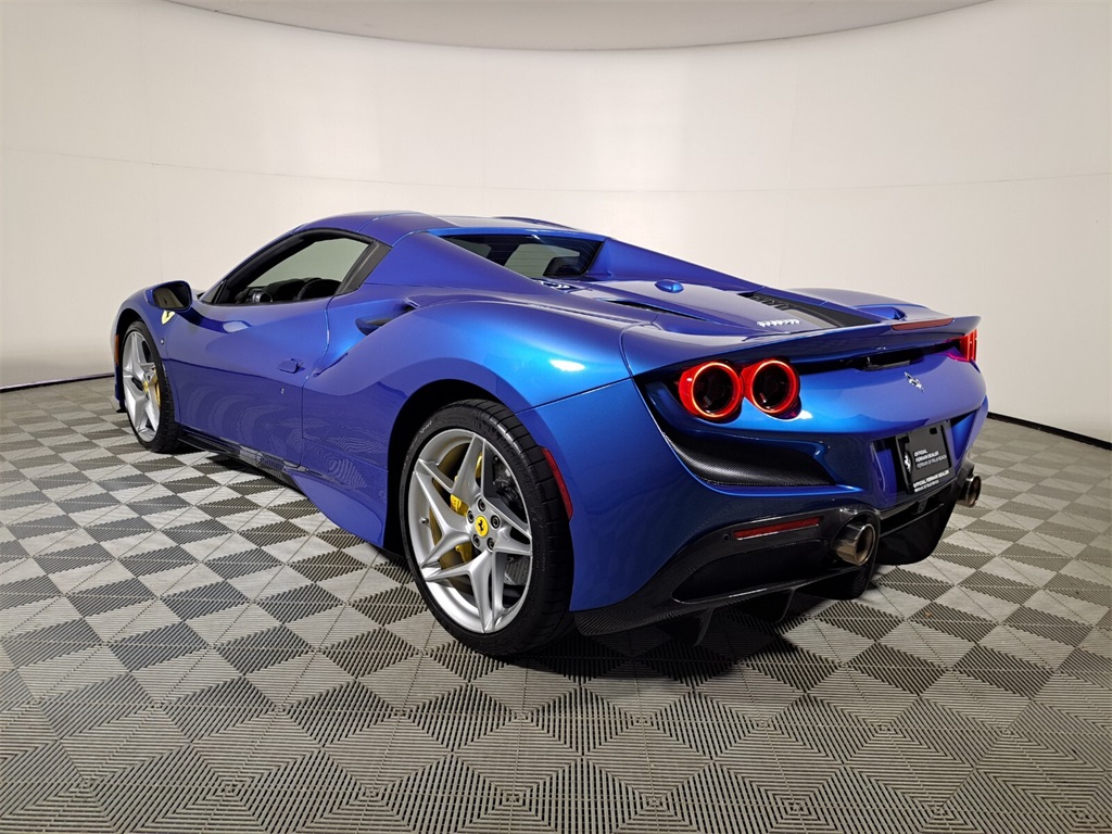 Certified Used 2023 Blu Corsa Ferrari Base image 10