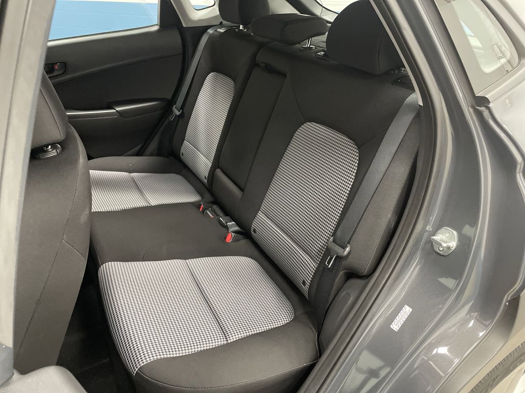 2023 Hyundai Kona SE photo 21