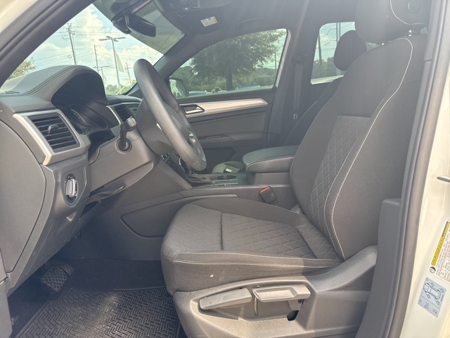2021 Volkswagen Atlas Cross Sport photo 15