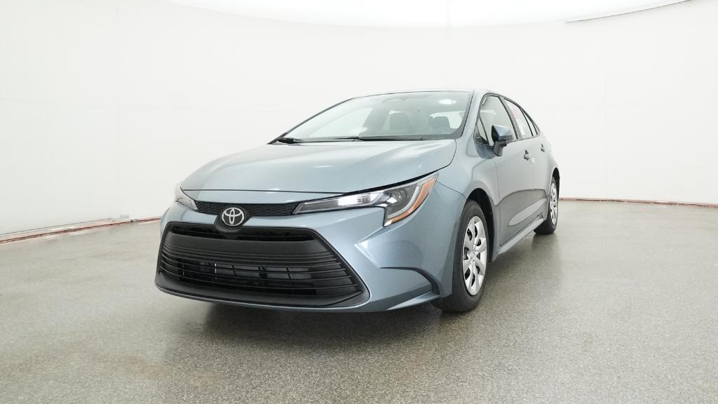 2026 Toyota Corolla LE photo 4