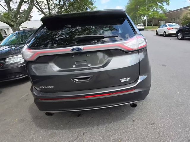 2016 Ford Edge SEL photo 2