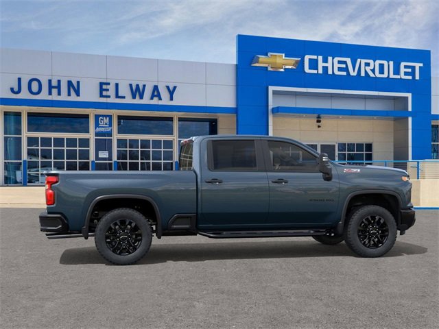 2026 Chevrolet Silverado 2500HD Custom photo 4