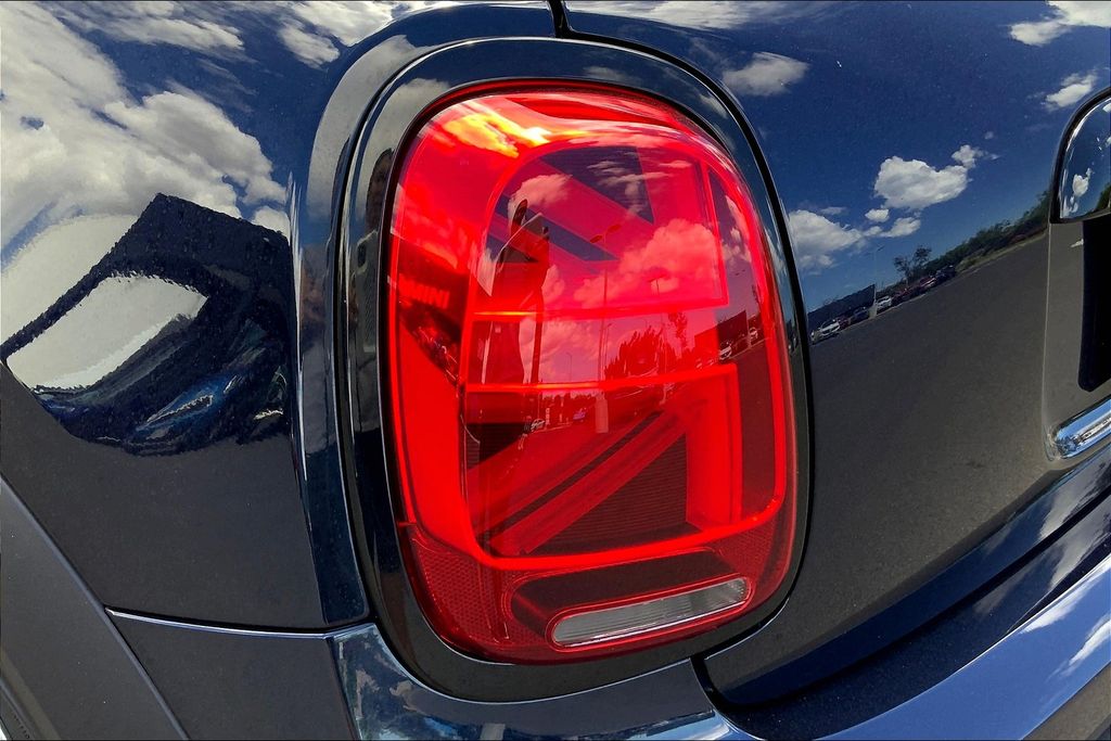 2023 Mini Cooper John Cooper Works Iconic photo 27