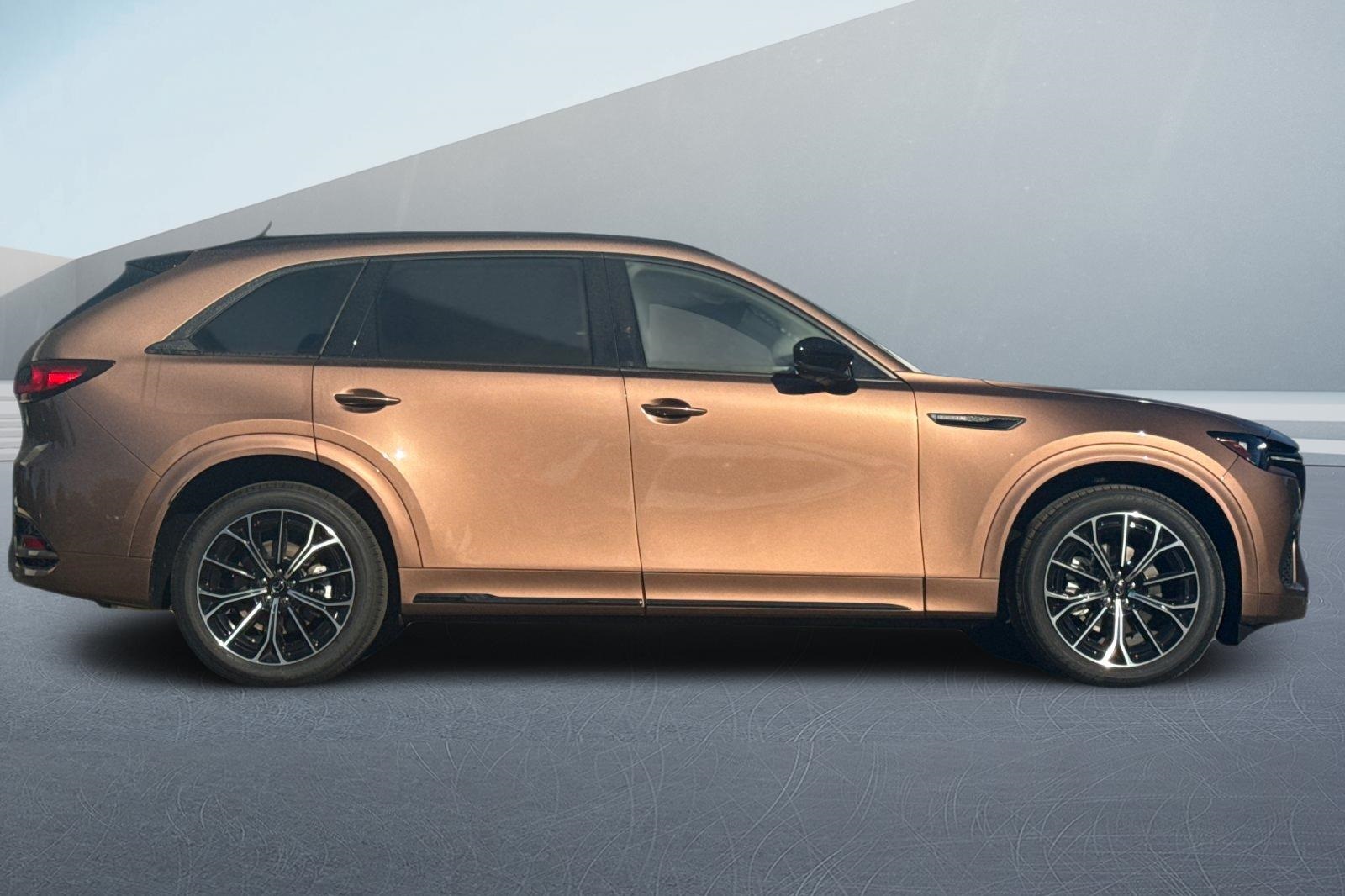 2025 Mazda CX-70 3.3 Turbo S Premium photo 2
