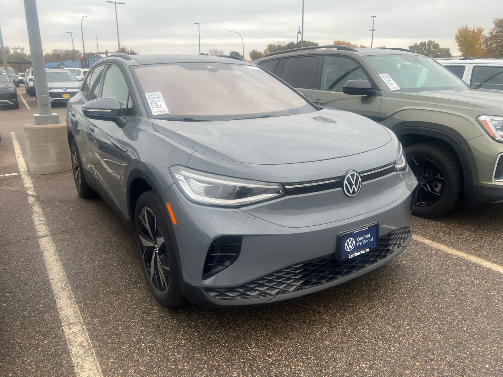 Certified 2023 Volkswagen ID.4 PRO S with VIN 1V2GNPE86PC001541 for sale in Minneapolis, MN