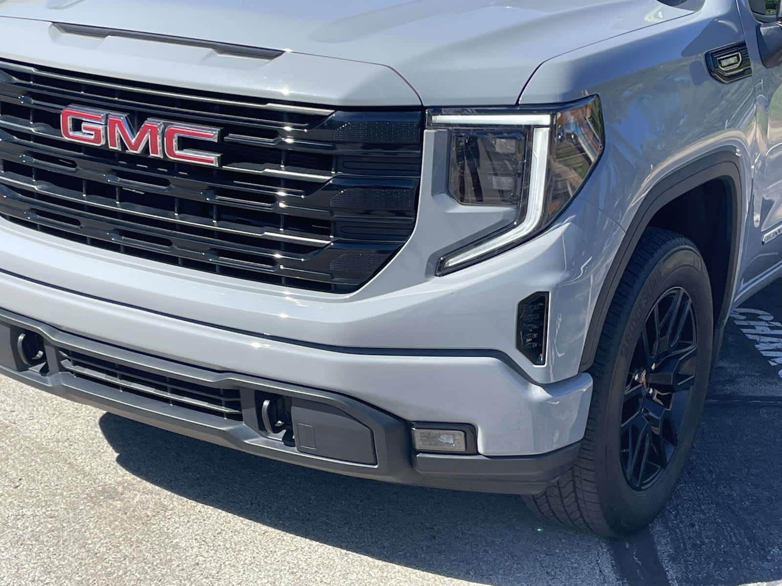 2024 Gmc Sierra 1500 Elevation photo 8