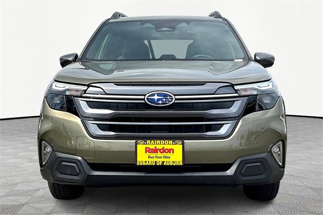 2025 Subaru Forester Premium photo 14