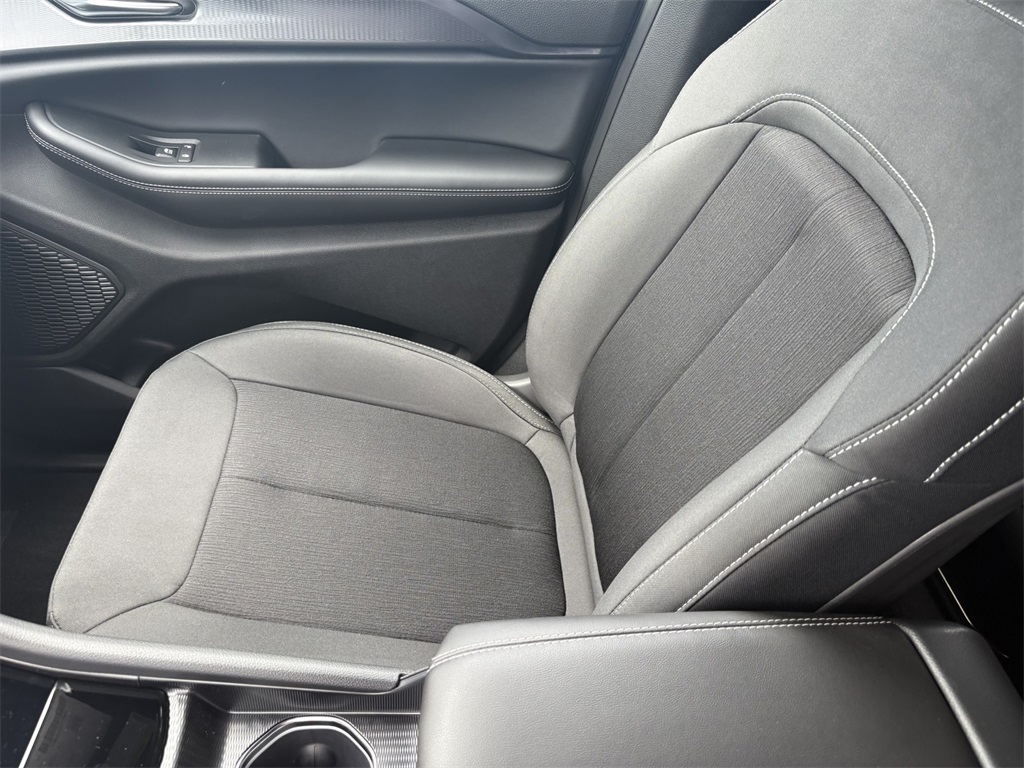 2025 Jeep Grand Cherokee Laredo X photo 27