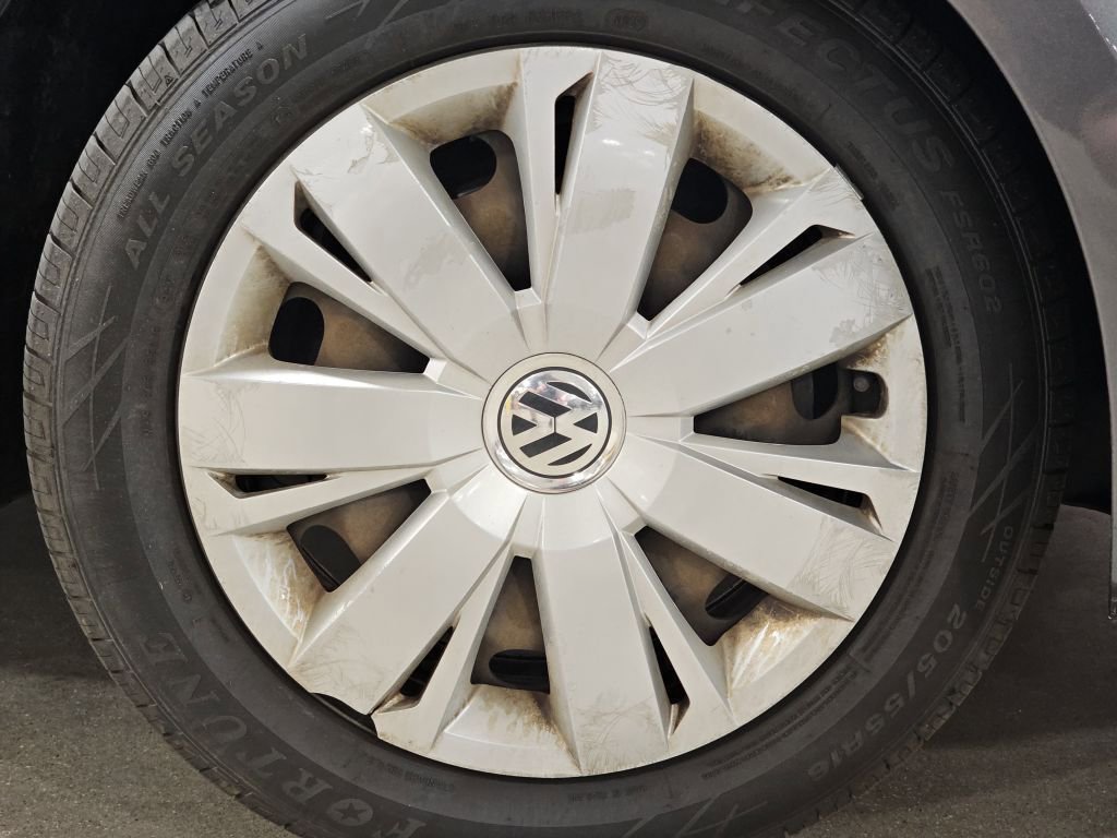 3VW2K7AJ2EM237612