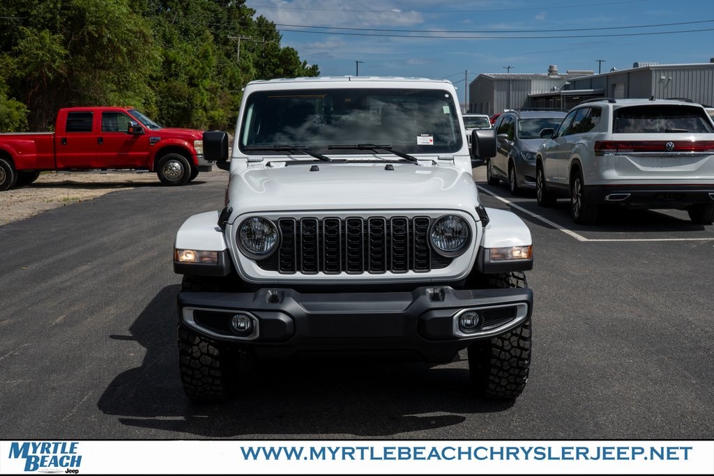 2025 Jeep Gladiator Sport photo 8