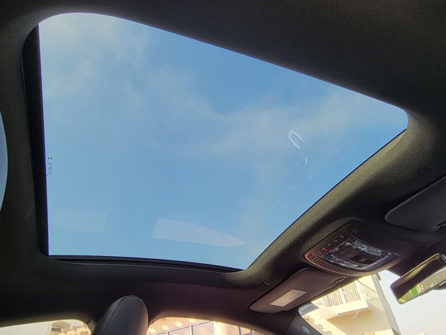 2025 Mercedes Benz CLA AMG 35 4MATIC photo 3