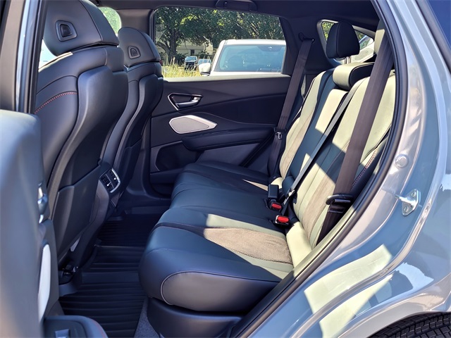 2025 Acura RDX A-Spec photo 4