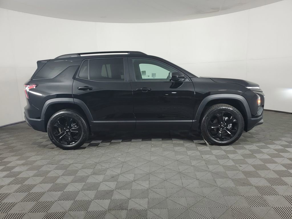 2026 Chevrolet Equinox photo 3