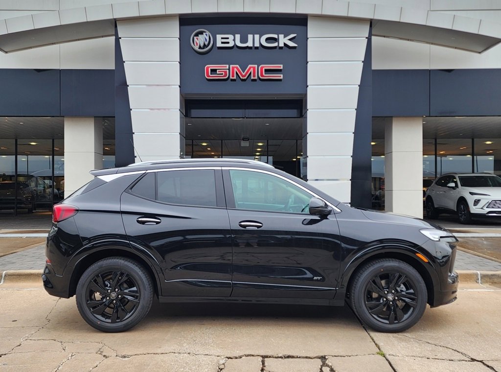 2026 Buick Encore GX Sport Touring photo 2