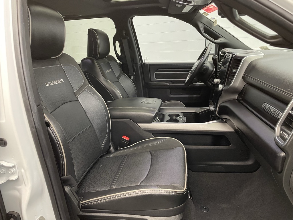 2024 Ram 3500 Laramie photo 23