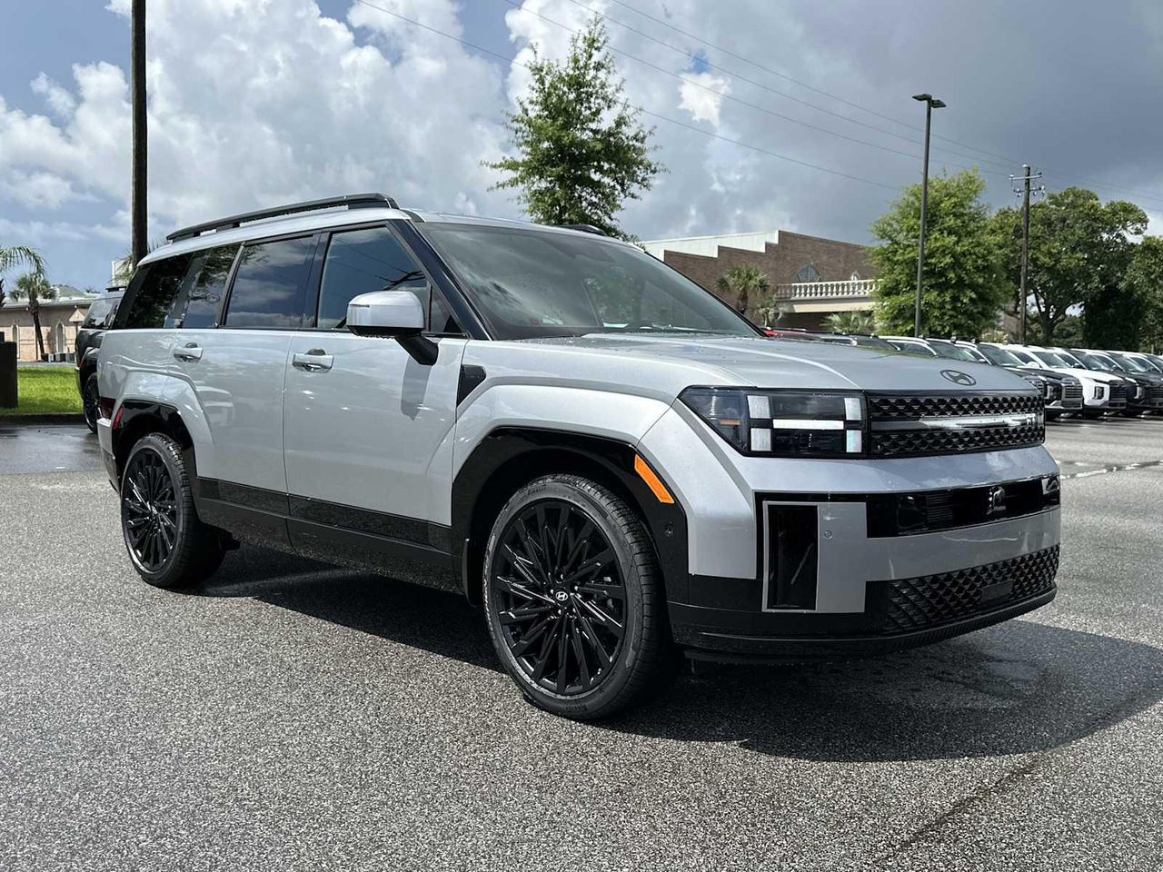 2025 Hyundai Santa Fe Calligraphy's photo