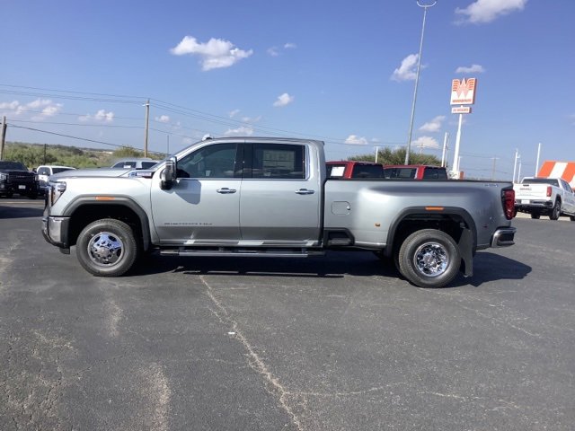 2026 Gmc Sierra 3500 HD SLT photo 4