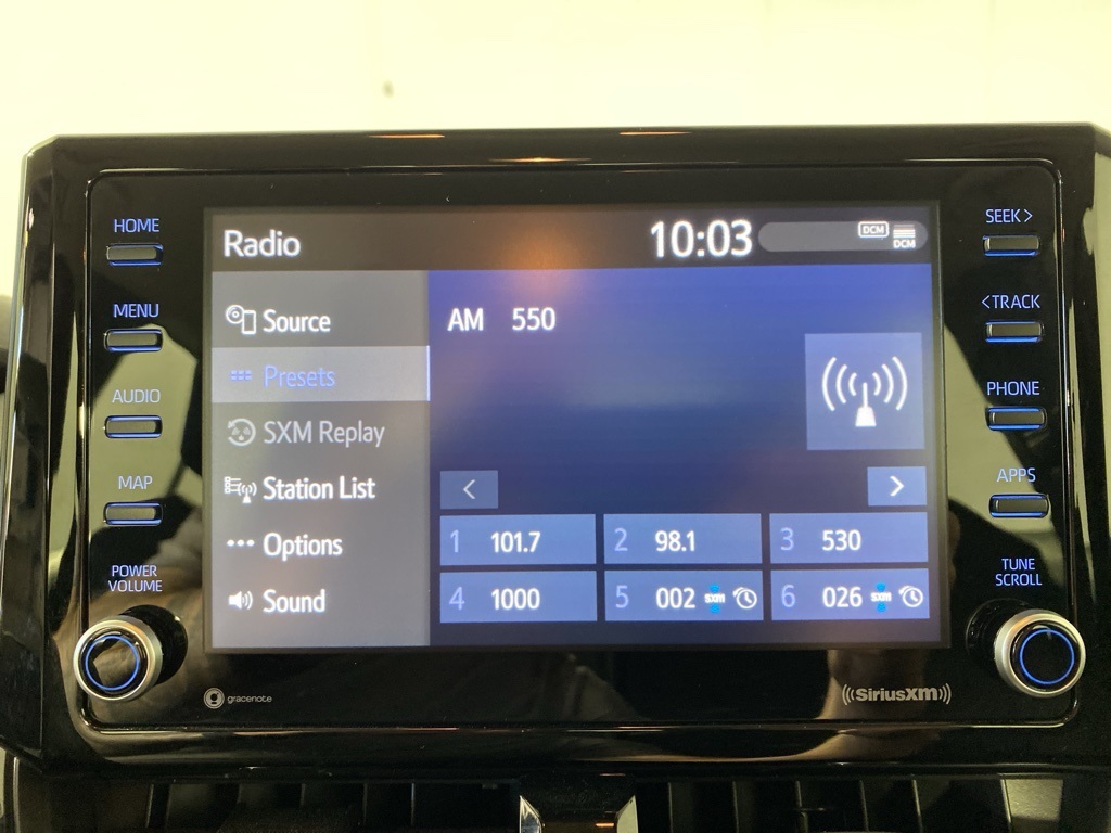 2022 Toyota Corolla LE photo 25