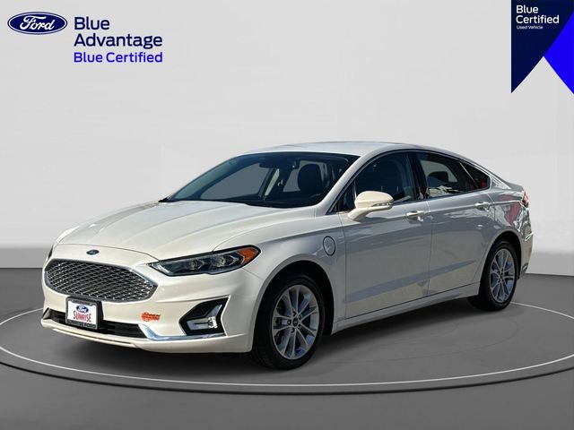 2019 Ford Fusion Energi Titanium's photo