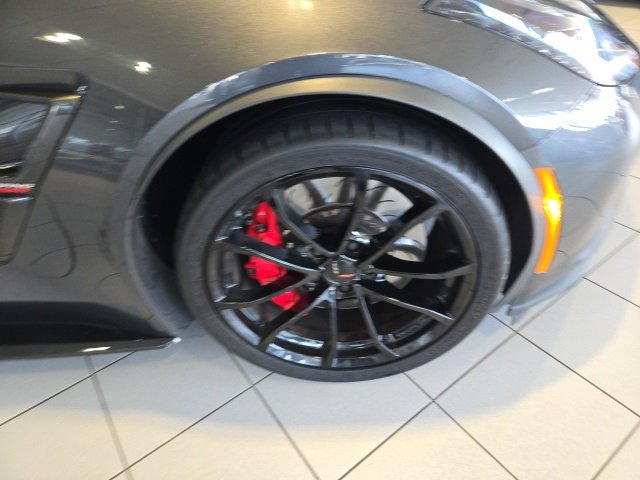 2017 Chevrolet Corvette Grand Sport 2LT photo 10
