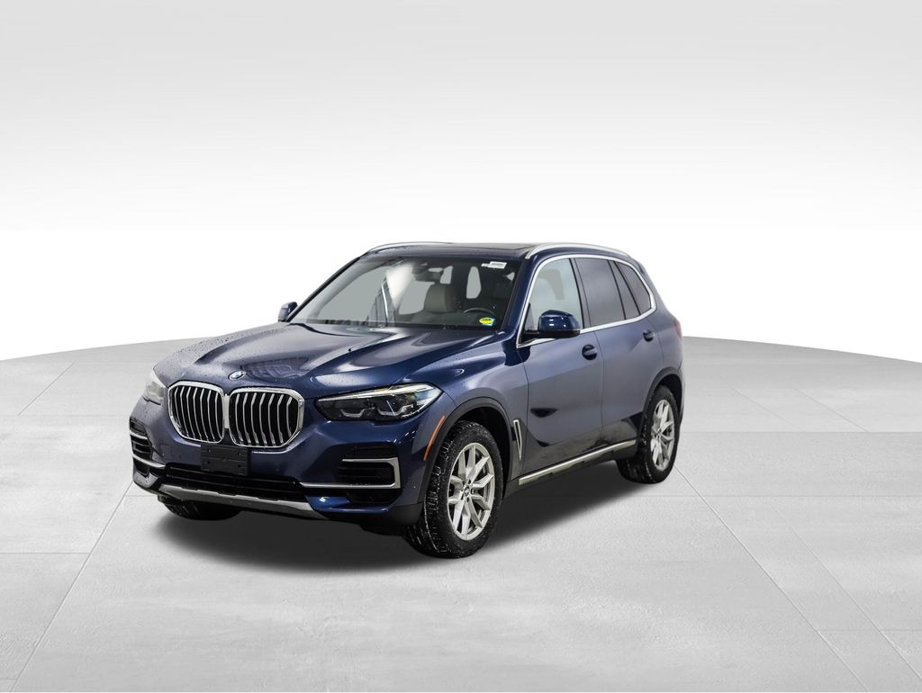 2022 BMW X5 40i's photo