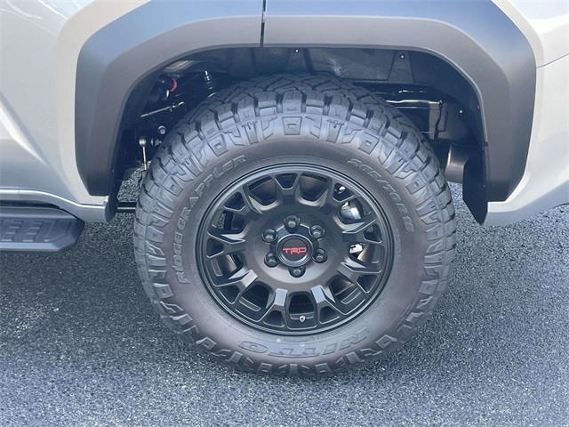 2025 Toyota 4Runner TRD Off-Road Premium photo 10