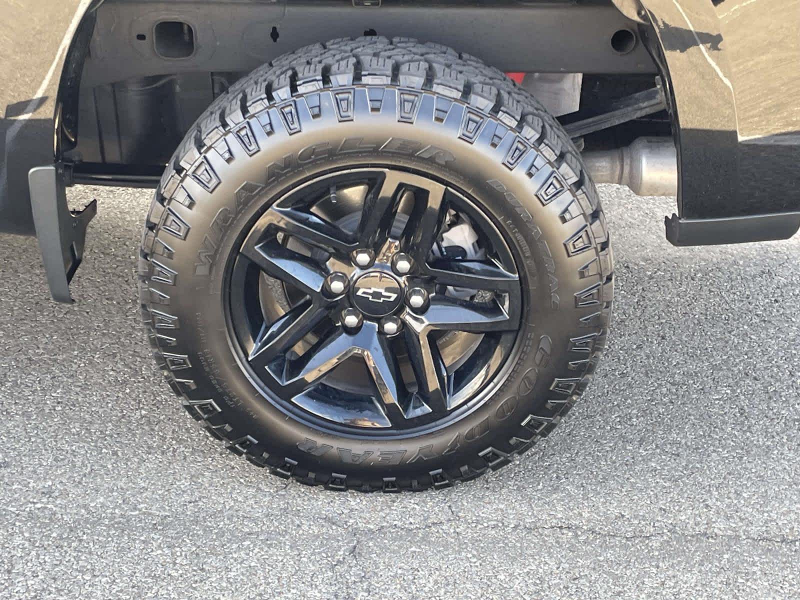 2022 Chevrolet Silverado 1500 LT Trail Boss photo 11