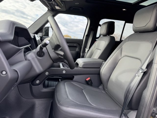 2024 Land Rover Defender 130 Outbound photo 14