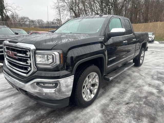2017 GMC Sierra 1500 SLT's photo