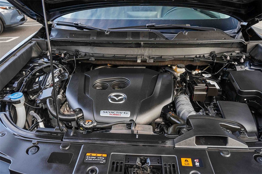 2023 Mazda CX-9 Touring photo 28
