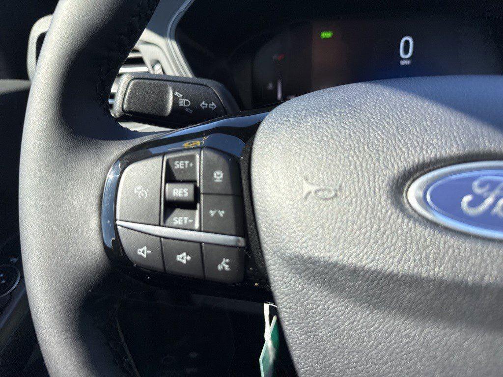 2025 Ford Escape Plug-In Hybrid photo 32