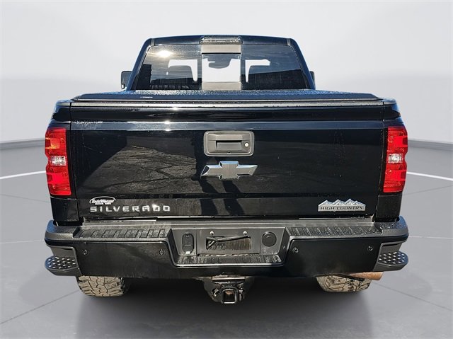 2017 Chevrolet Silverado 2500HD High Country photo 4