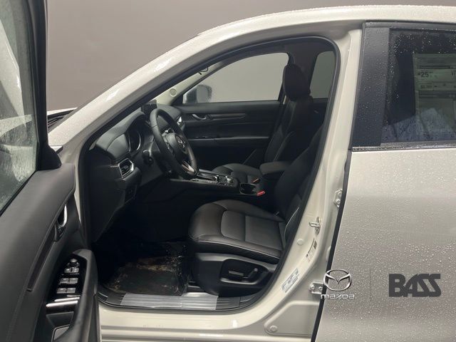 2025 Mazda CX-5 2.5 Select photo 9