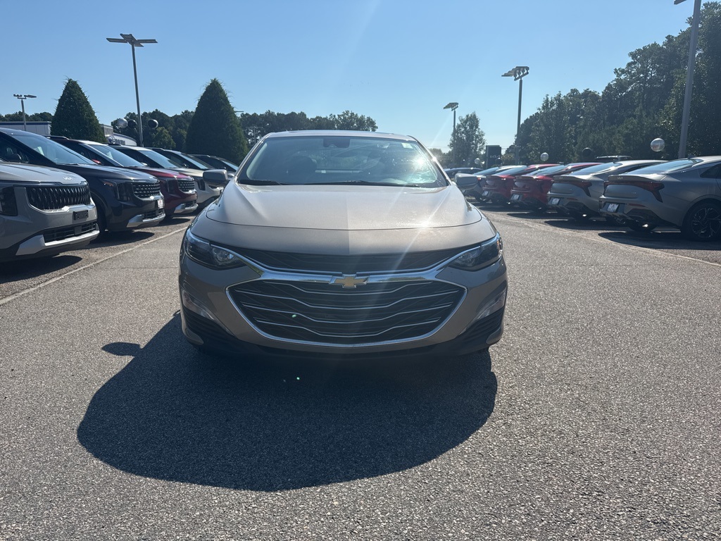 2023 Chevrolet Malibu 1LT photo 6