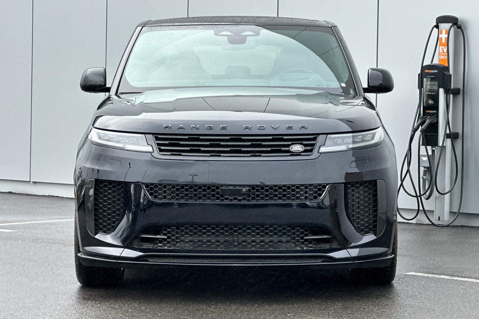 2025 Land Rover Range Rover Sport photo 7