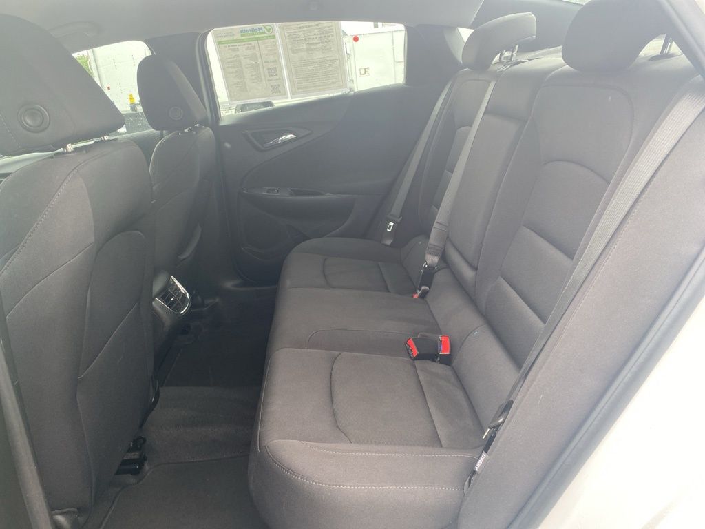 2023 Chevrolet Malibu 1LT photo 10