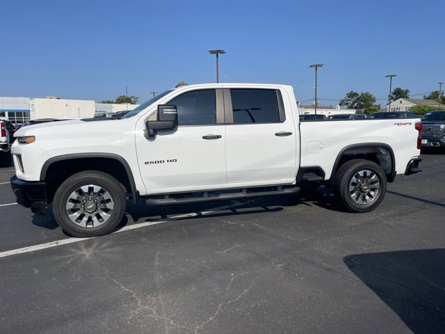 2022 Chevrolet Silverado 2500HD Custom photo 4