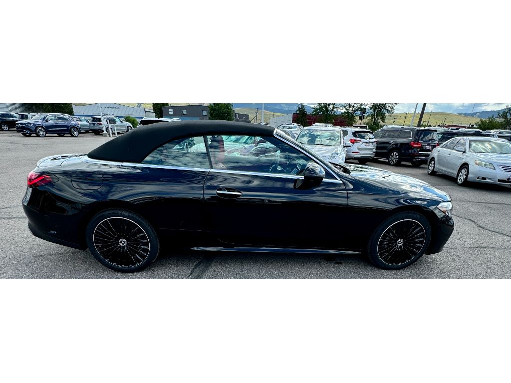 2024 Mercedes Benz CLE 300 4MATIC photo 3