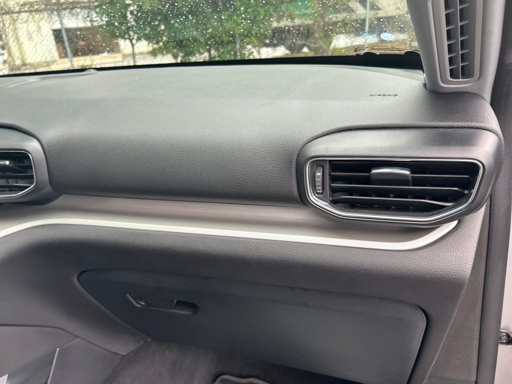 2022 Ford Explorer XLT photo 27