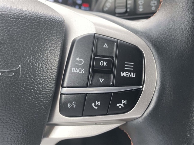 2025 Ford Explorer photo 23