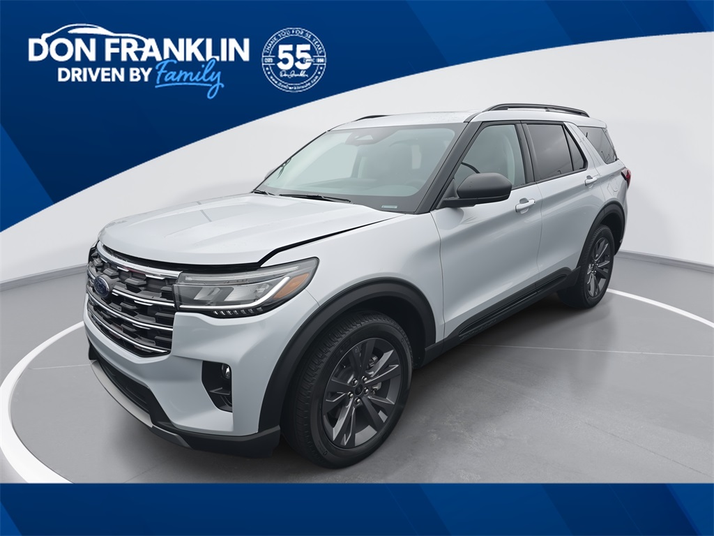 2026 Ford Explorer Active's photo