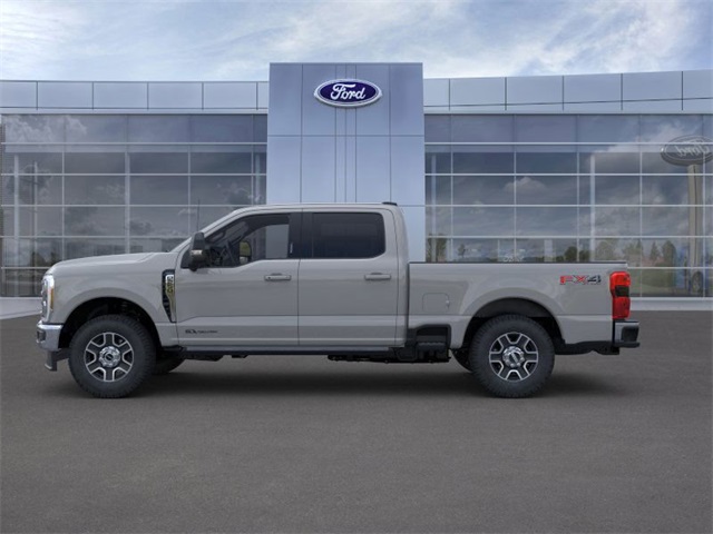 New 2025 Avalanche Ford Lariat image 3