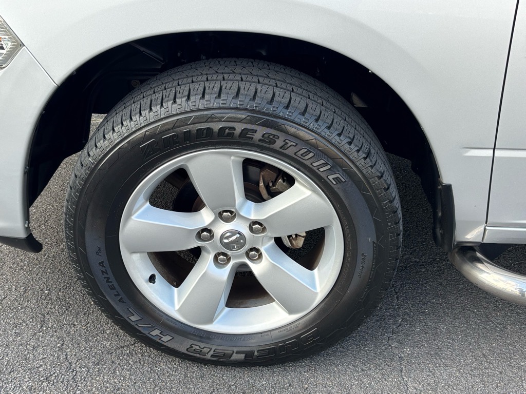 2015 Ram 1500 Express photo 5