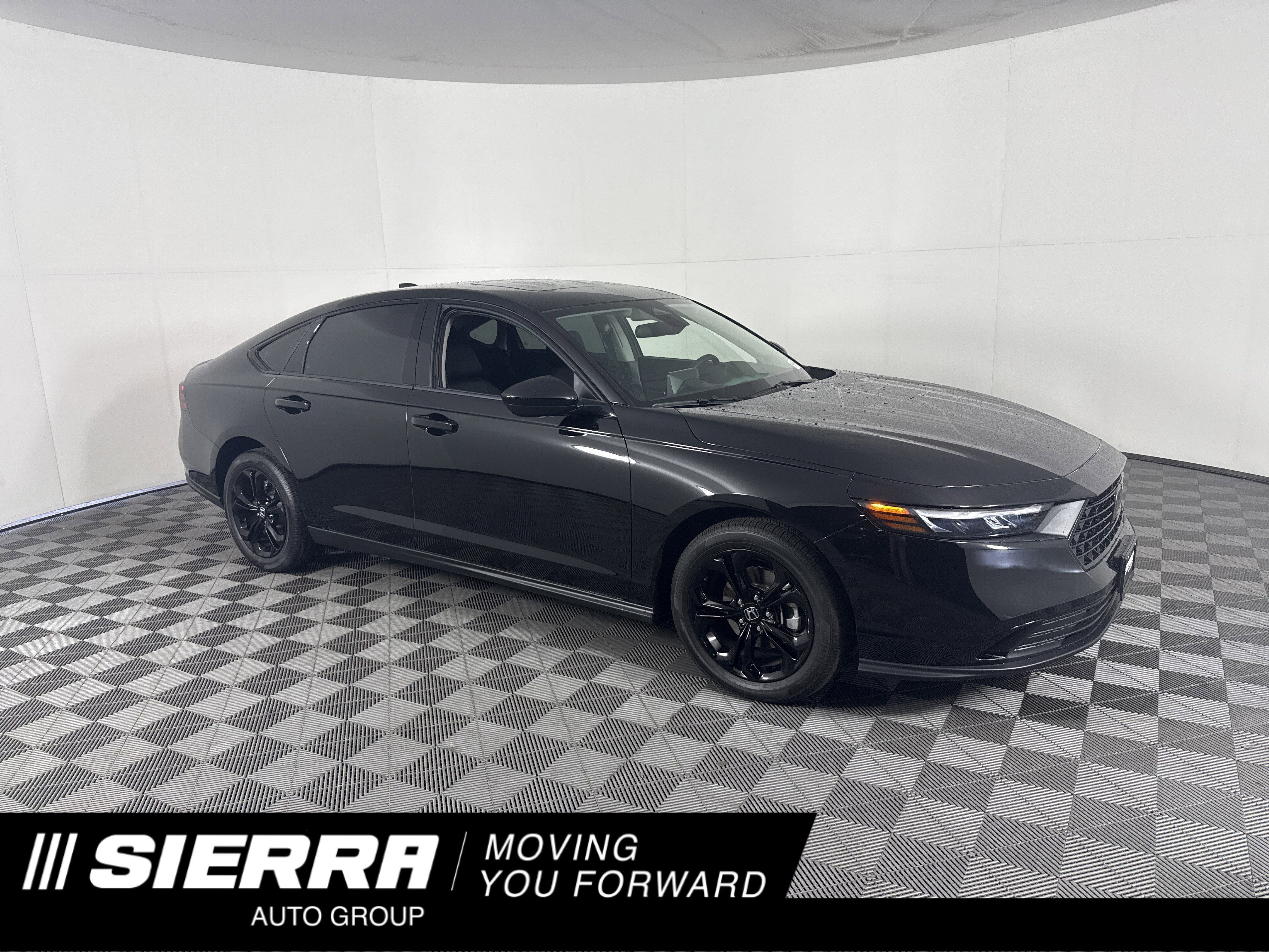 2025 Honda Accord SE's photo