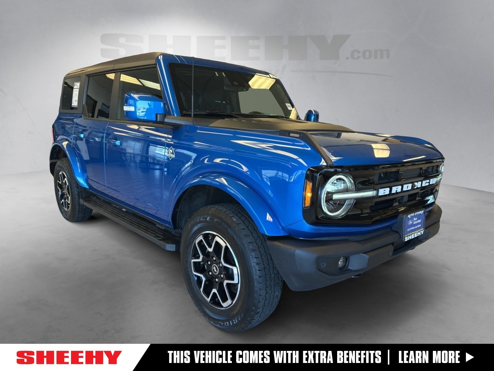 2023 Ford Bronco Outer Banks's photo