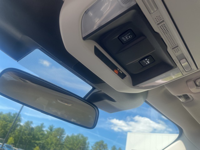 2022 Subaru Forester Base photo 27